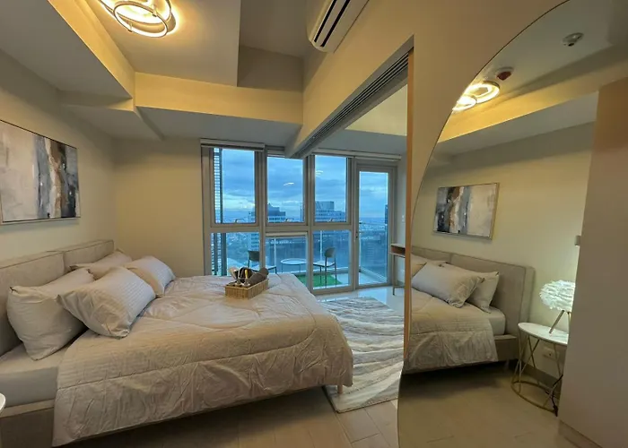 35th Prime Staycation Bgc Hotel 5*